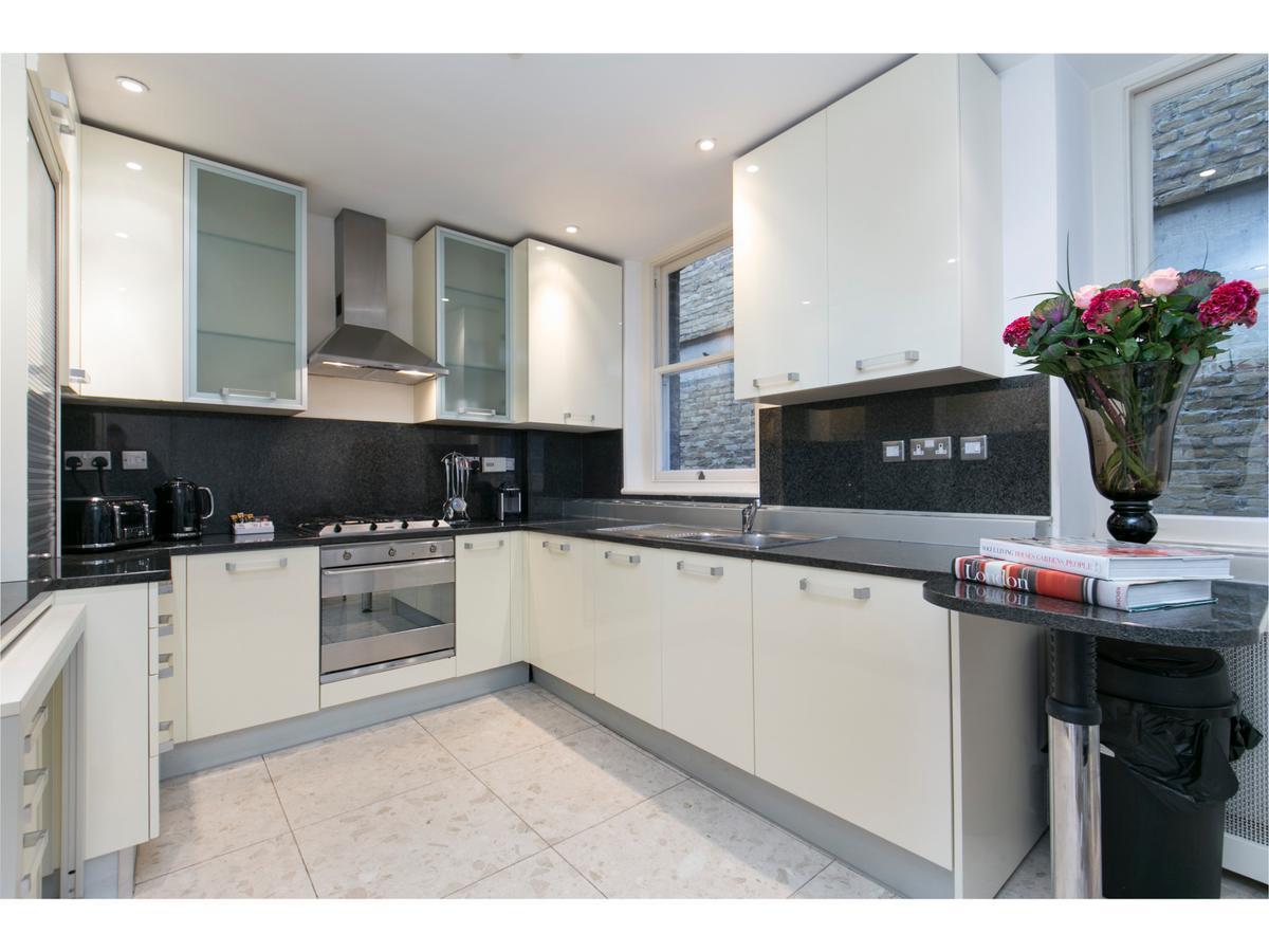 Fitzrovia Serviced Apartments Лондон Экстерьер фото